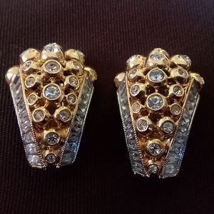 Elizabeth Taylor Earrings 1990s Clip Rhinestones Avon